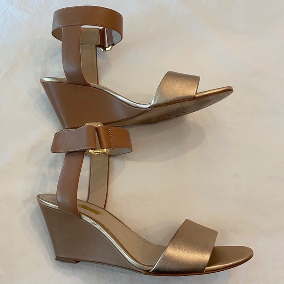 Louise et Cie Platinum Ankle Strap Wedge Heels - Picture 5 of 7